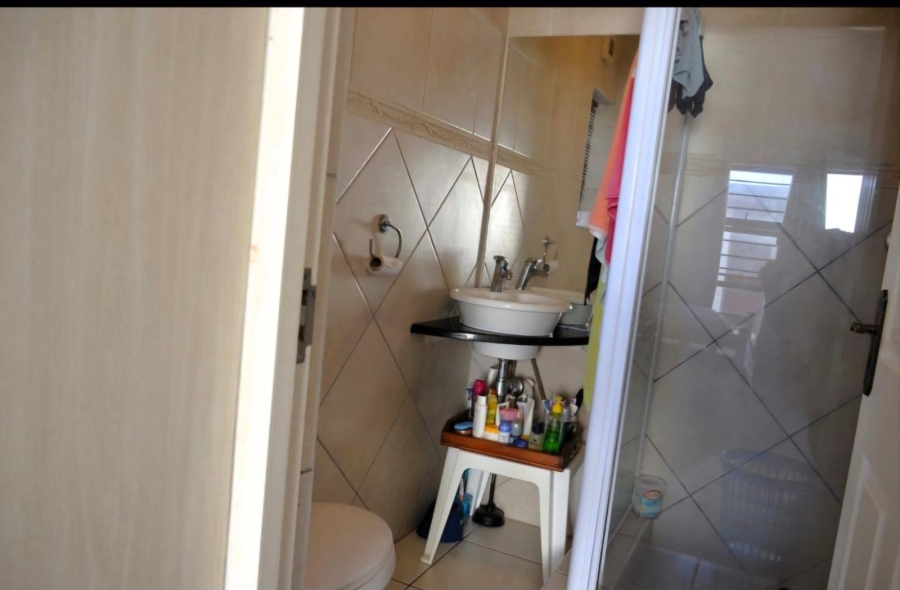 3 Bedroom Property for Sale in Wavecrest Eastern Cape